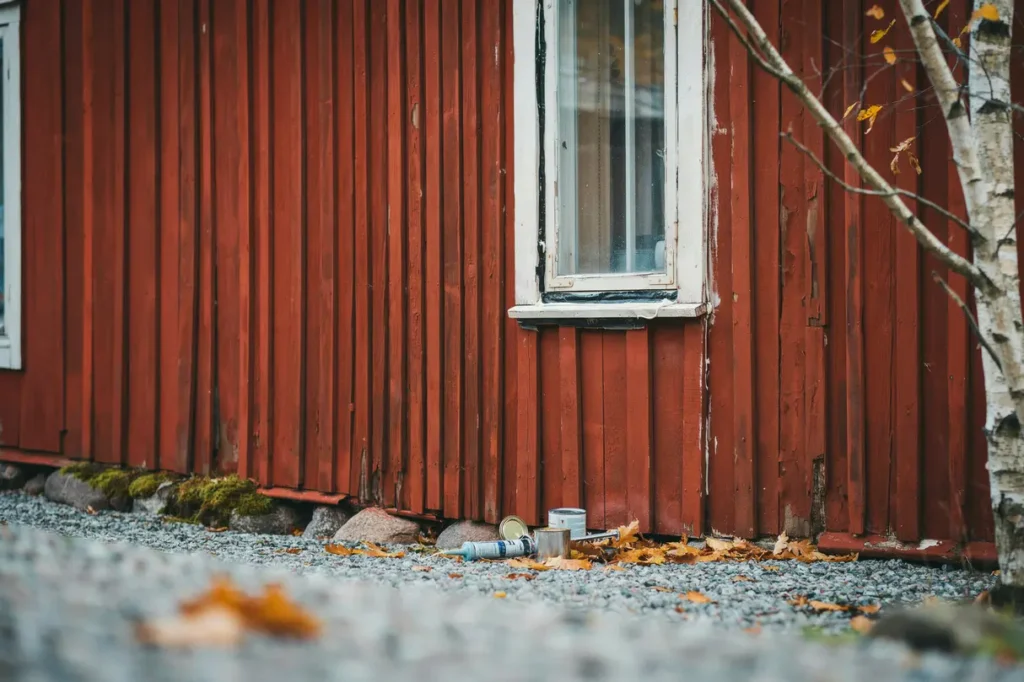 oktober r b sta tiden att t ta huset inf r vintern s minskar du drag v rmel ckage och on diga energikostnader