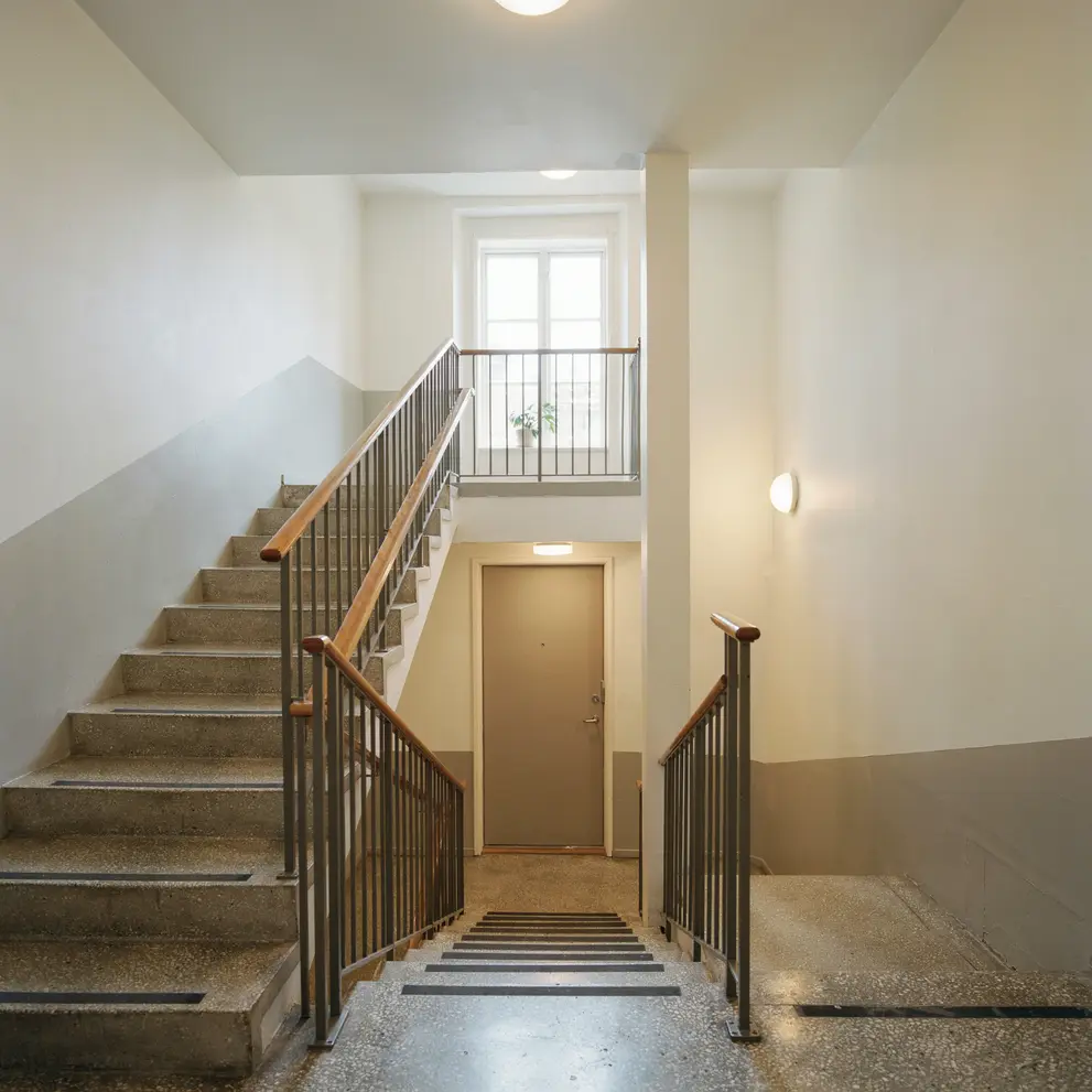 underhallsrenovering trapphus forbattringsmalning lund skane